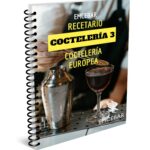 Un libro titulado "Paquete 20 Cursos 3 en 1: Coctelería + Mixología + Bares" ofrece un curso online sobre coctelería.